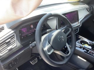 2026 Volkswagen Atlas Cross Sport SEL R-Line Black - Interior Full Dashboard Image